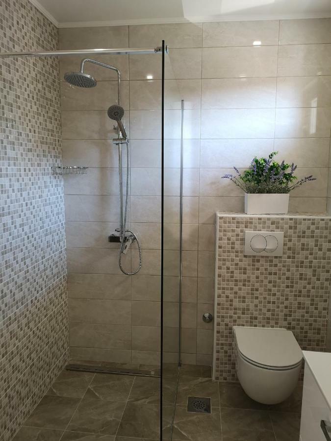 Apartman Darica Vid Primosten Ngoại thất bức ảnh
